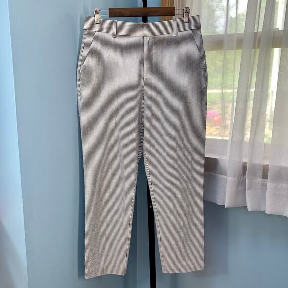 GAP Seersucker Stripe Slim Ankle Pants Size 8 - Picture 2 of 7